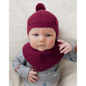 Baby Plum by DROPS Design - Baby Hue og Hagesmæk Strikkeopskrift Str. 1/3 mdr - 3/4 år