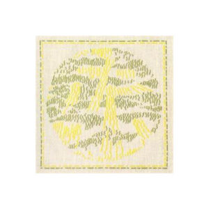 Dronningens Broderi broderikit - Dansk Vejr Maj 24 x 24 cm - Design af Dronning Margrethe II