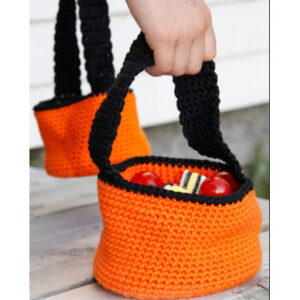 Trick or Treat! by DROPS Design - Halloween Kurv Hækleopskrift