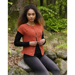 Autumn Vines Top by DROPS Design - Jakke Strikkeopskrift str. S - XXXL