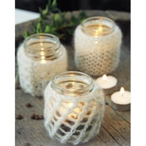 Holiday Night by DROPS Design - Betræk til lysestage Strikkeopskrift 22 cm